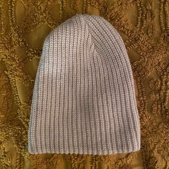 Beanie - Picture 3 of 3